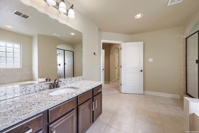 12230 Old Stillwater, San Antonio, TX 78254