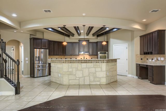 12230 Old Stillwater, San Antonio, TX 78254