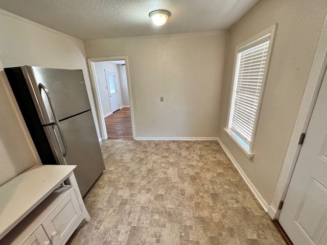 1102 Santa Clara Drive, Brownwood, TX 76801