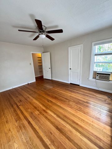 1102 Santa Clara Drive, Brownwood, TX 76801