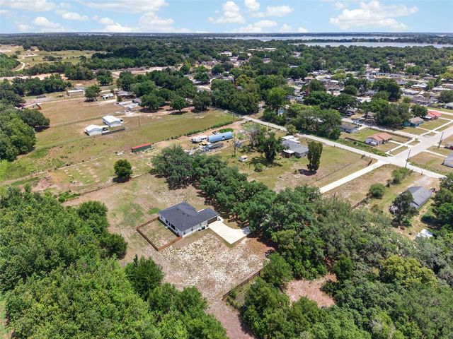 692 HOWARD ROAD, Auburndale, FL 33823