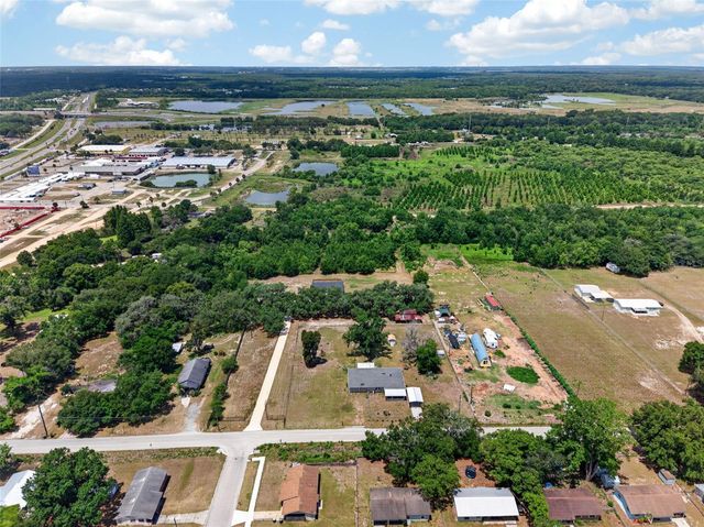 692 HOWARD ROAD, Auburndale, FL 33823