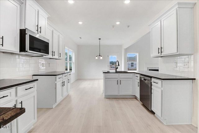 84 Capeside Court, Lillington, NC 27546