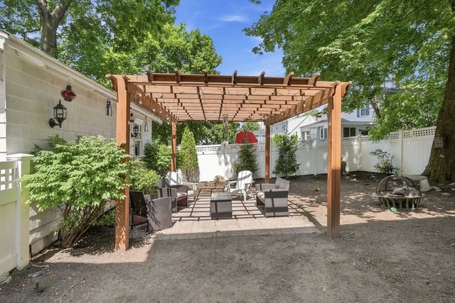 42 Norway, Boston, MA 02136