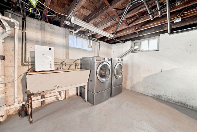 42 Norway, Boston, MA 02136