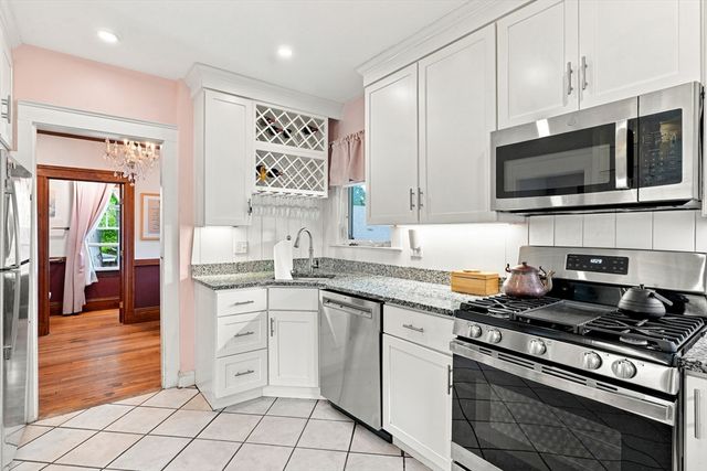 42 Norway, Boston, MA 02136