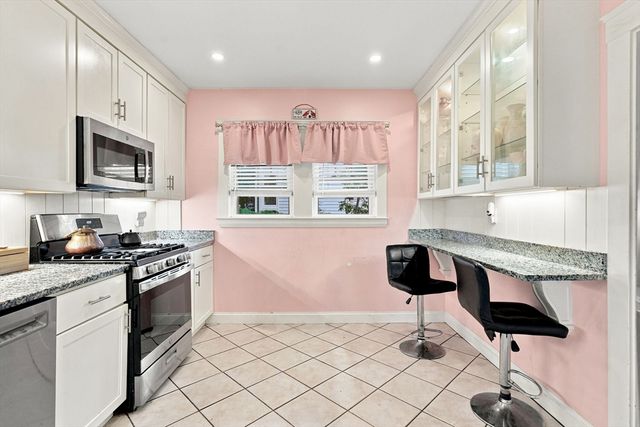 42 Norway, Boston, MA 02136