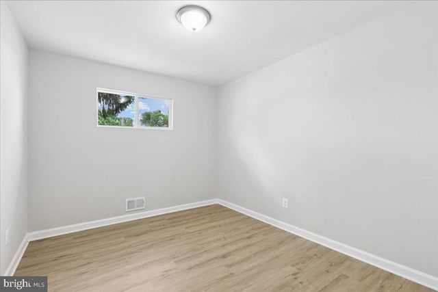 114 CEDAR HILL RD, Brooklyn, MD 21225