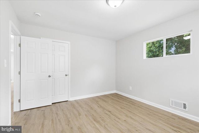 114 CEDAR HILL RD, Brooklyn, MD 21225