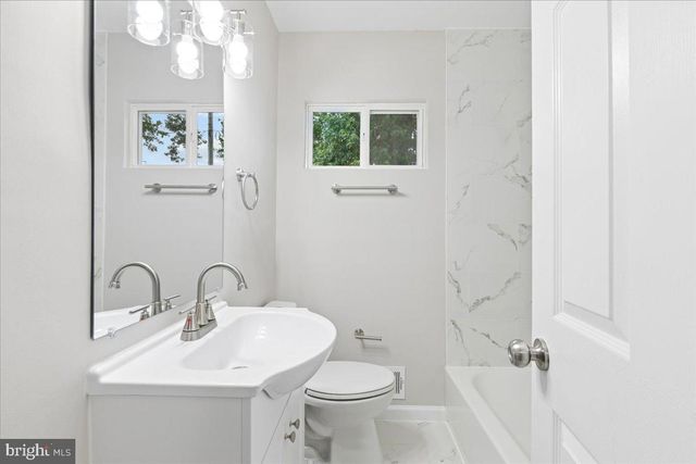 114 CEDAR HILL RD, Brooklyn, MD 21225