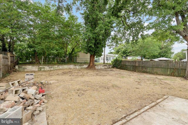 114 CEDAR HILL RD, Brooklyn, MD 21225