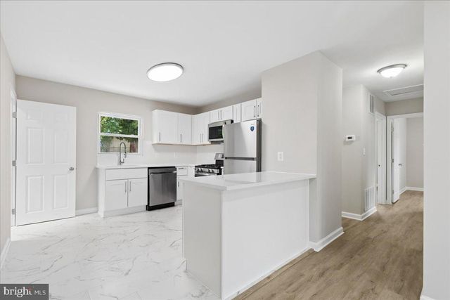 114 CEDAR HILL RD, Brooklyn, MD 21225