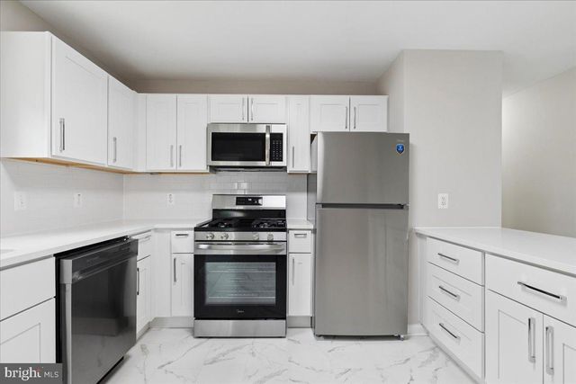 114 CEDAR HILL RD, Brooklyn, MD 21225