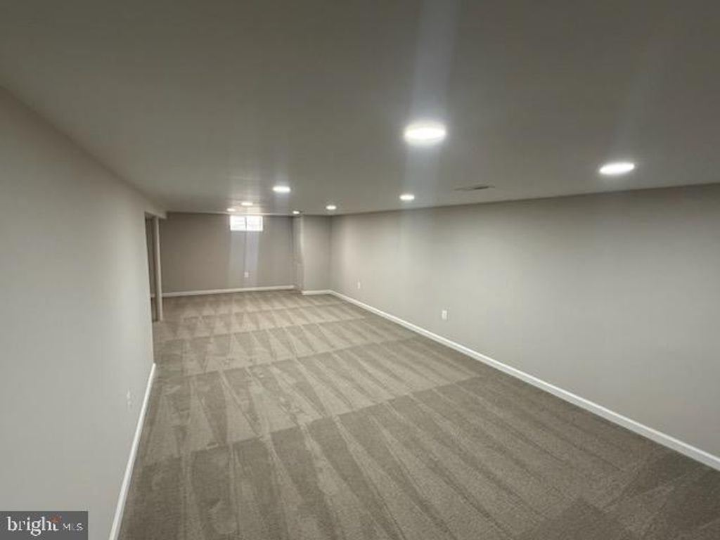 Image 10 of property listing at 114 CEDAR HILL RD, Brooklyn, MD 21225