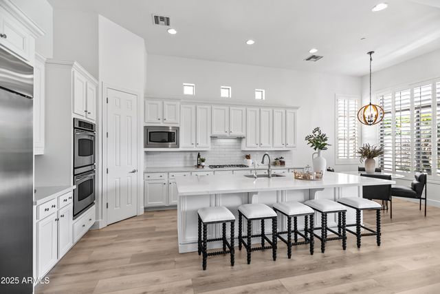 17651 N 98TH Way, Scottsdale, AZ 85255