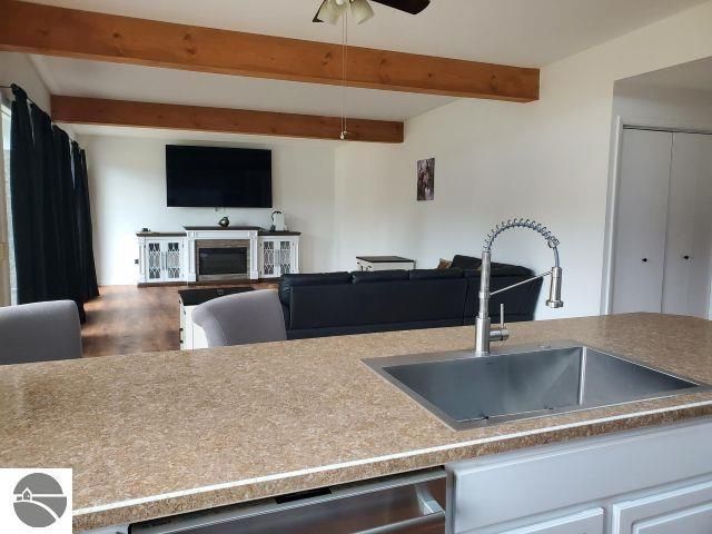 713 W Lincoln, East Tawas, MI 48730
