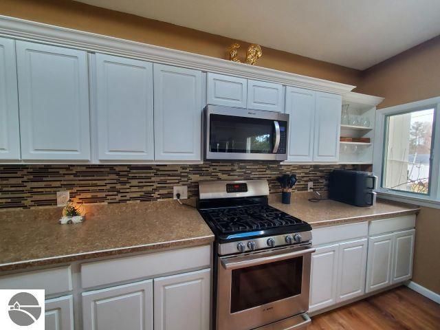 713 W Lincoln, East Tawas, MI 48730