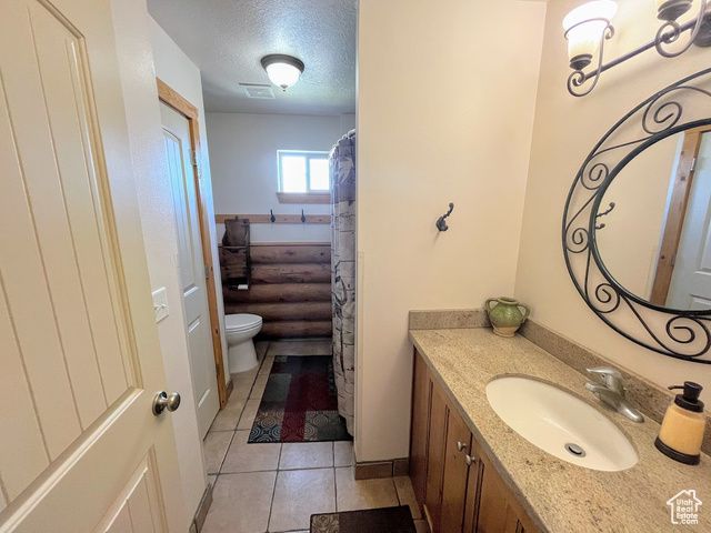 758 N CAMBRY DR, Garden City, UT 84028