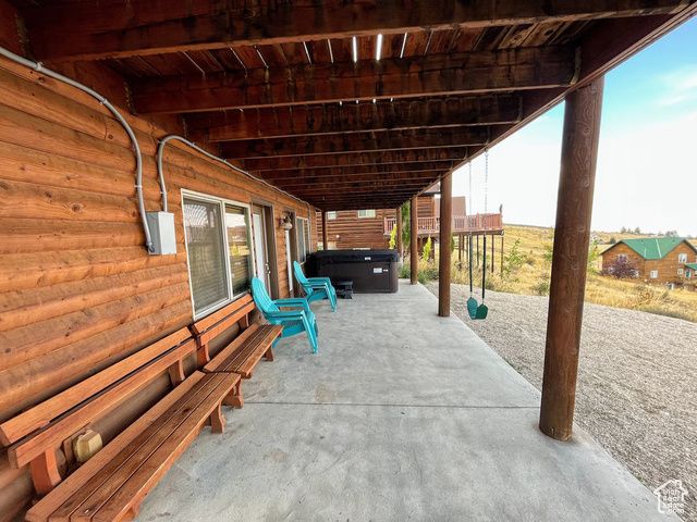 758 N CAMBRY DR, Garden City, UT 84028
