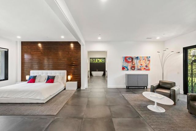 6850 Avenida de la Ronda, Rancho Santa Fe, CA 92067