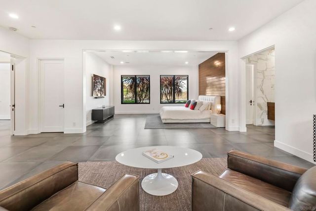 6850 Avenida de la Ronda, Rancho Santa Fe, CA 92067