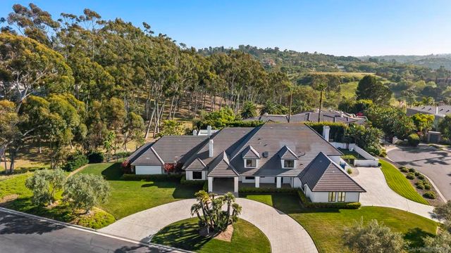 6850 Avenida de la Ronda, Rancho Santa Fe, CA 92067