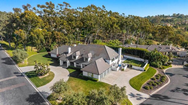 6850 Avenida de la Ronda, Rancho Santa Fe, CA 92067