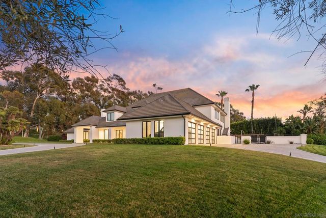 6850 Avenida de la Ronda, Rancho Santa Fe, CA 92067