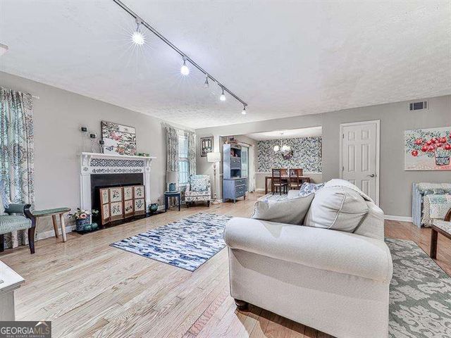 3960 Riverlook Parkway SE 102, Marietta, GA 30067