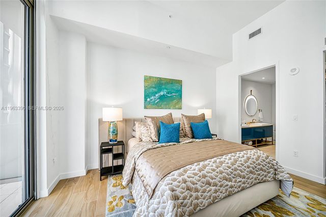 2655 S Bayshore Dr 706, Miami, FL 33133