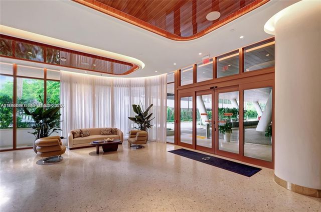 2655 S Bayshore Dr 706, Miami, FL 33133