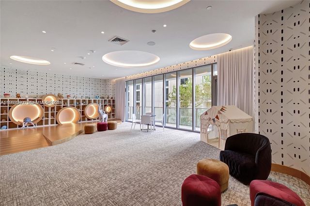 2655 S Bayshore Dr 706, Miami, FL 33133