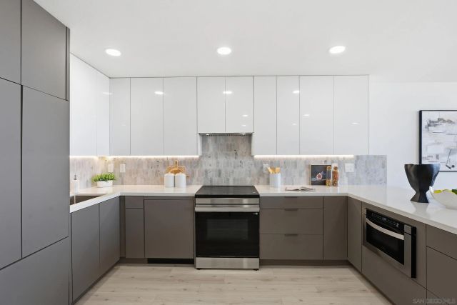 190 Del Mar Shores Terrace 69, Solana Beach, CA 92075