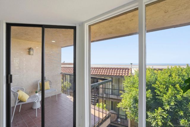 190 Del Mar Shores Terrace 69, Solana Beach, CA 92075