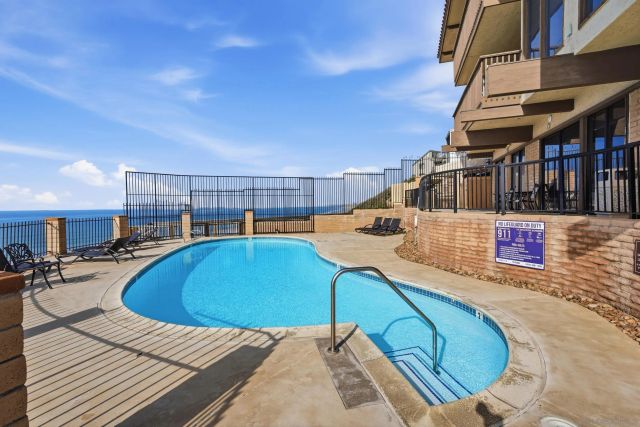 190 Del Mar Shores Terrace 69, Solana Beach, CA 92075