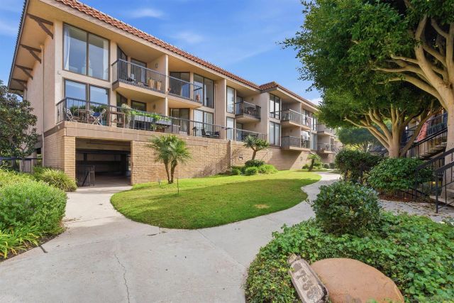 190 Del Mar Shores Terrace 69, Solana Beach, CA 92075