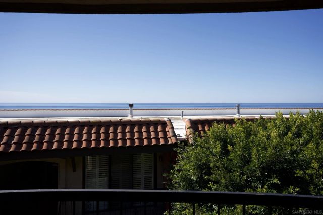 190 Del Mar Shores Terrace 69, Solana Beach, CA 92075