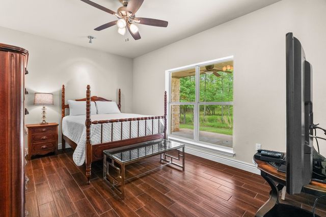 592 RS County Road 1151, Emory, TX 75440