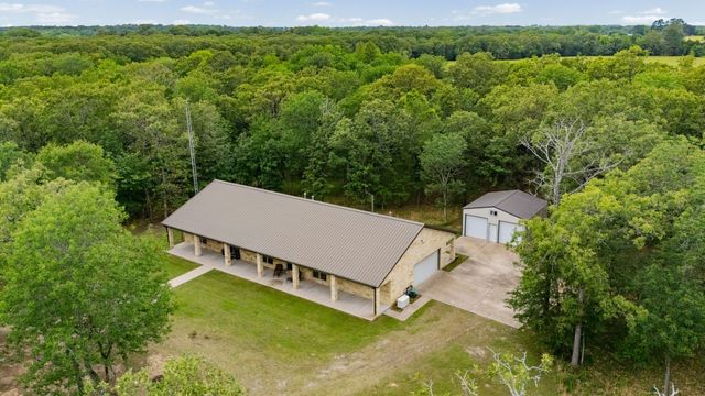 592 RS County Road 1151, Emory, TX 75440