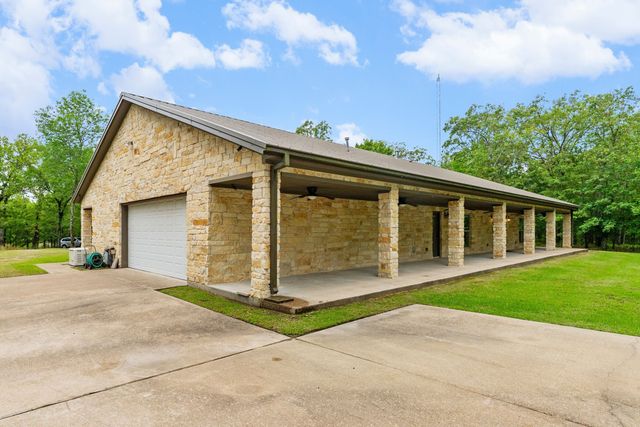 592 RS County Road 1151, Emory, TX 75440