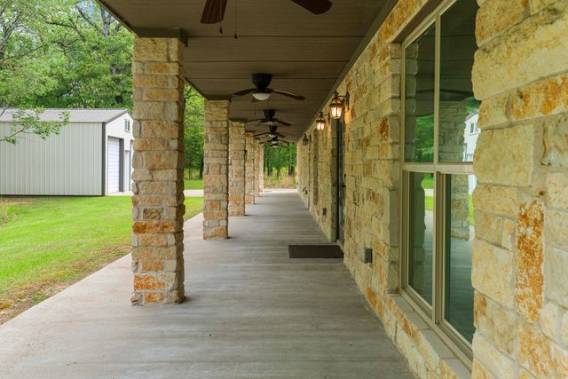 592 RS County Road 1151, Emory, TX 75440