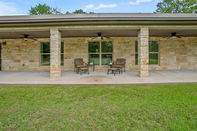 592 RS County Road 1151, Emory, TX 75440