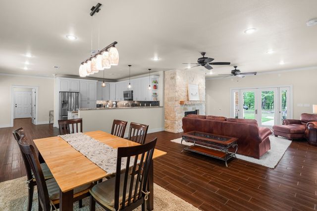 592 RS County Road 1151, Emory, TX 75440
