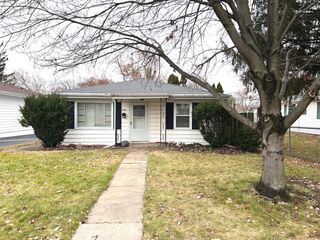 1425 FREDERICK Street, Joliet, IL 60435
