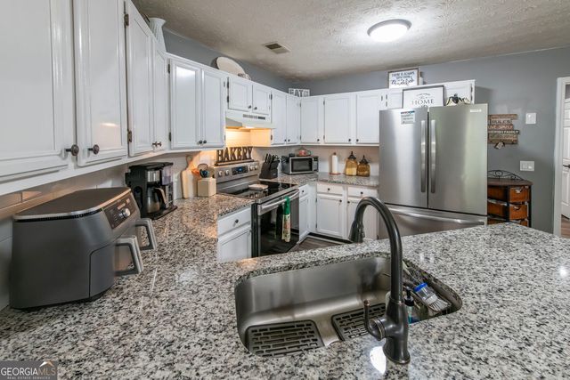 4108 Churchill Court, Winston, GA 30187