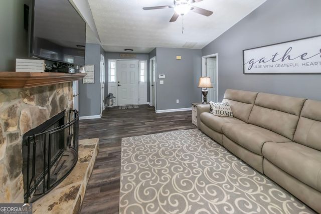 4108 Churchill Court, Winston, GA 30187
