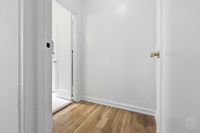 3727 86th St Apt 6N, New York City, NY 11372