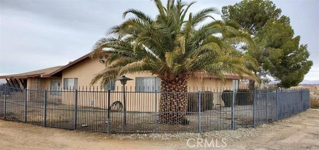 14822 Rodeo Drive, Victorville, CA 92395