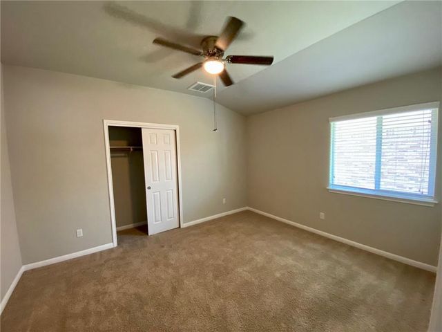 120 Chickadee CV, Kyle, TX 78640