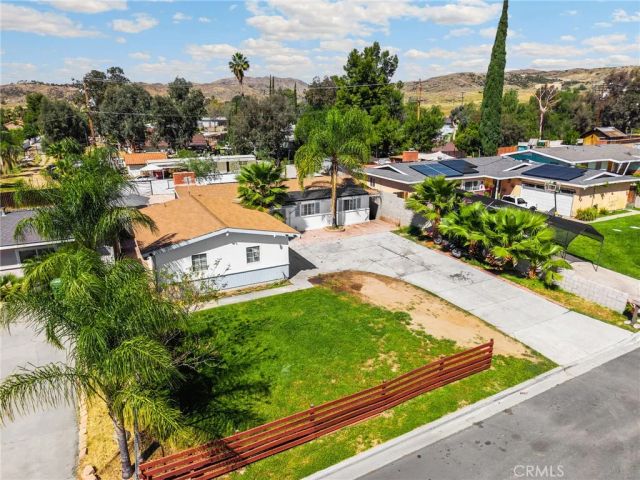 11325 Weber, Moreno Valley, CA 92555